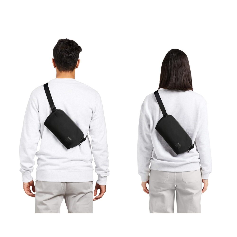 9582 Classic Sling everyday 5 liter minimalist crossbody bag with internal - Picture 2 of 7